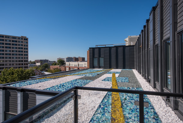 rooftop-amenities