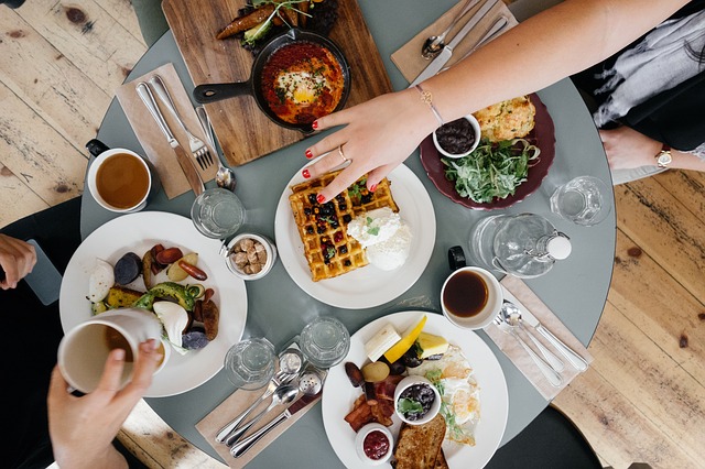 Plan This Weekend’s Brunch at The Society Restaurant & Lounge